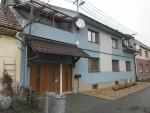 p2050060-1.jpg